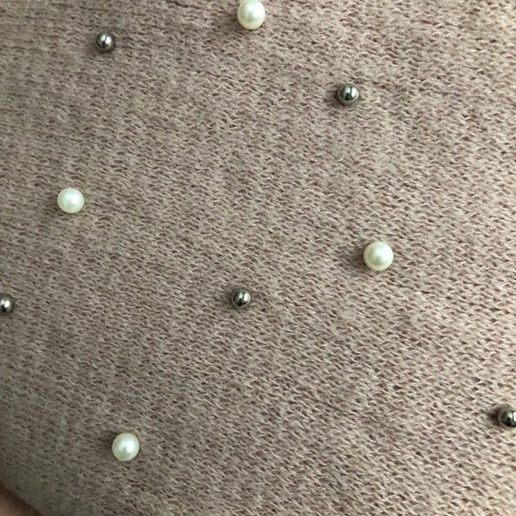 🌹 Two blanket scarfs with purl studs and fringe - Picture 6 of 7